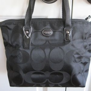 COACH Getaway Signature Nylon Small Packable Tote